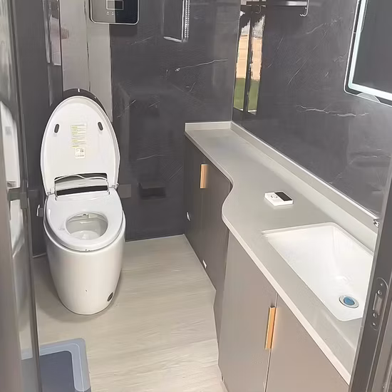 Low Cost Pefab/Prefabricated/Modular/Mobile Container Houses Mining Company or Construction Site