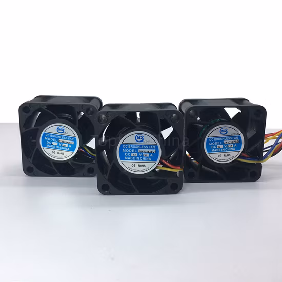 High Speed 12038 DC 12V 120mm 6000rpm 120X120X38mm Axial Flow 12cm Brushless Cooling Fan for Btc Miner Innosilicon T2t T2tz